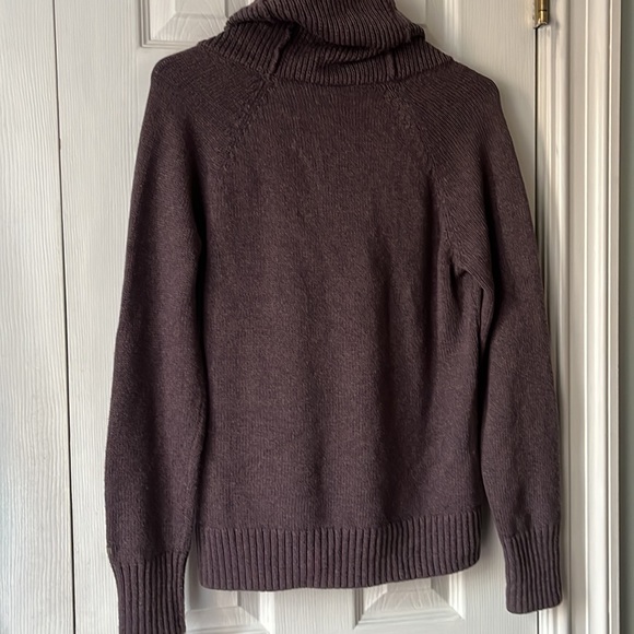 Columbia lavender drawstring cowl neck sweater size Large - Picture 4 of 9